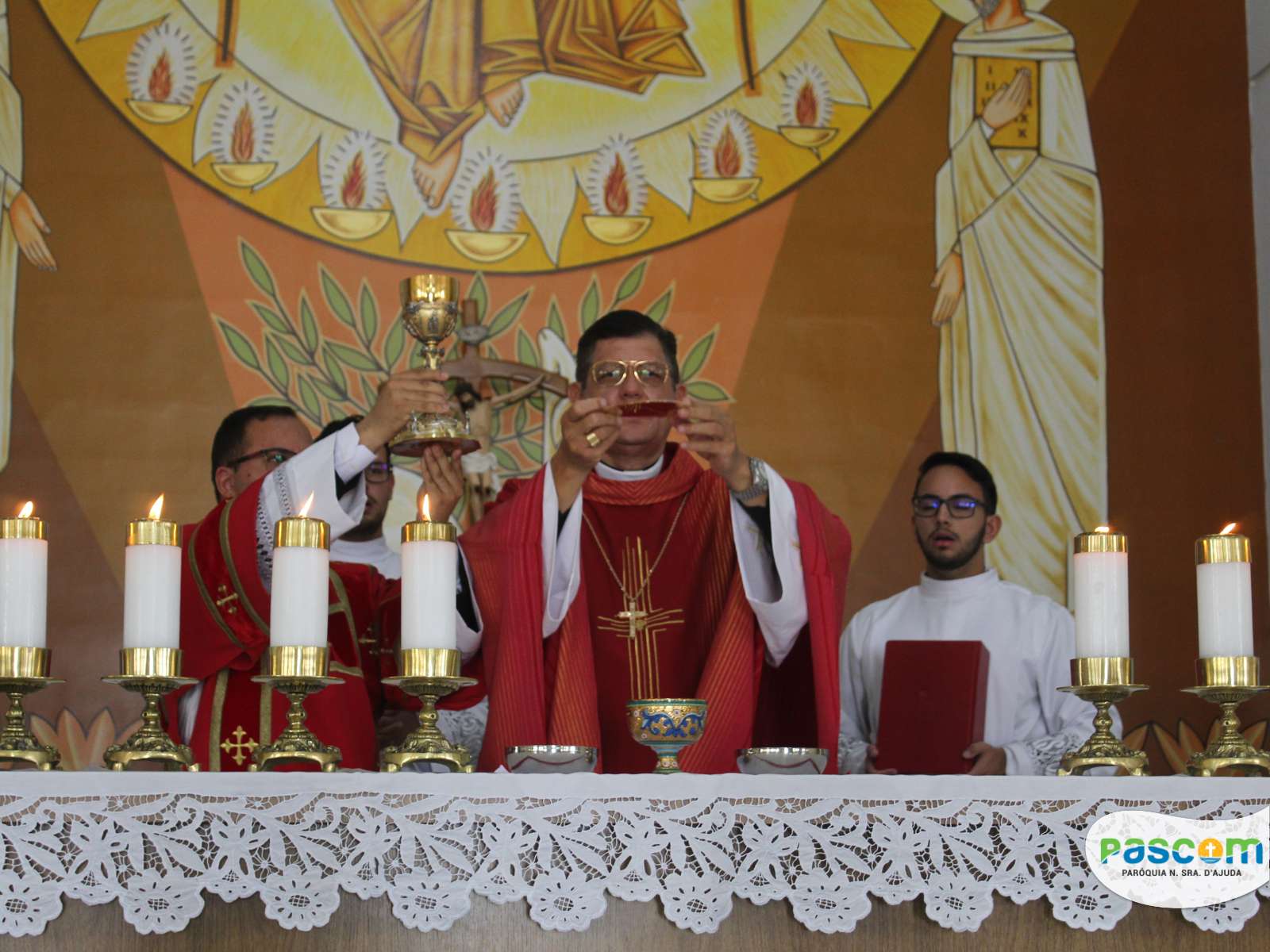 Celebração do Sacramento da Crisma